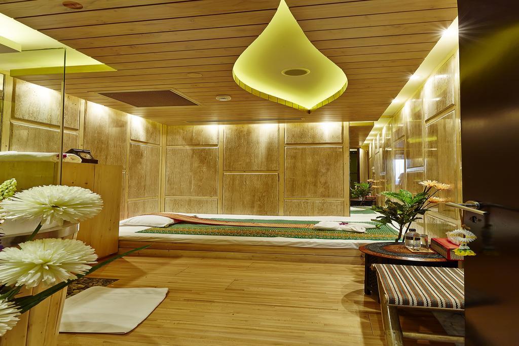 Six Seasons Hotel Dhaka Exterior photo