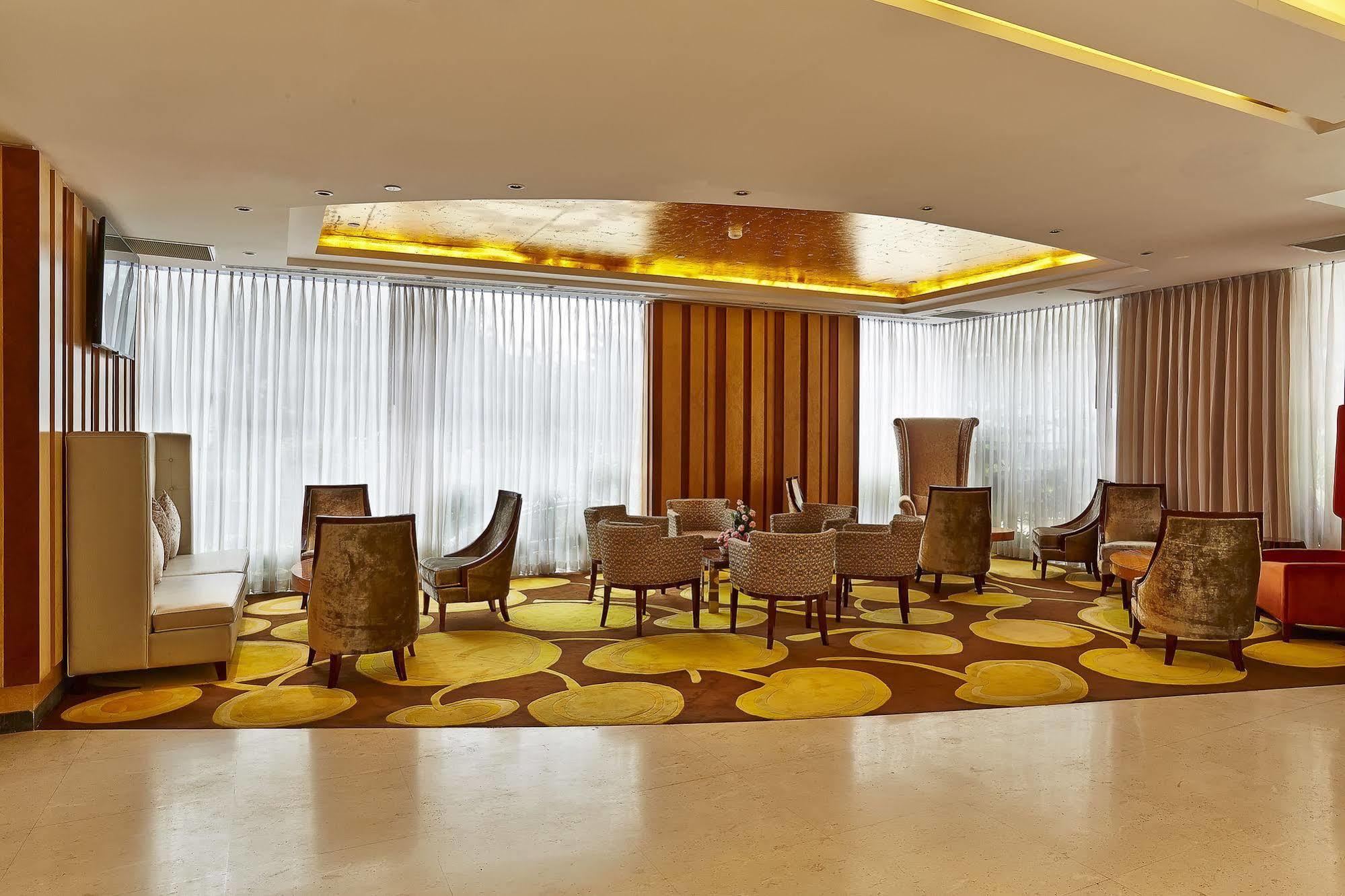 Six Seasons Hotel Dhaka Exterior photo