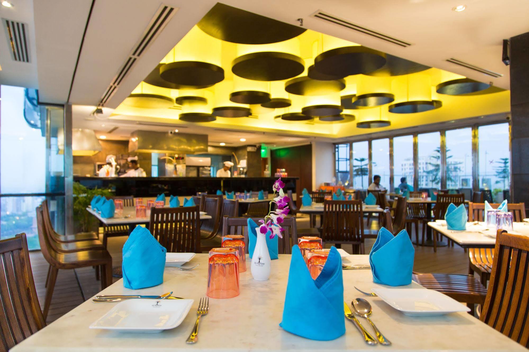Six Seasons Hotel Dhaka Exterior photo