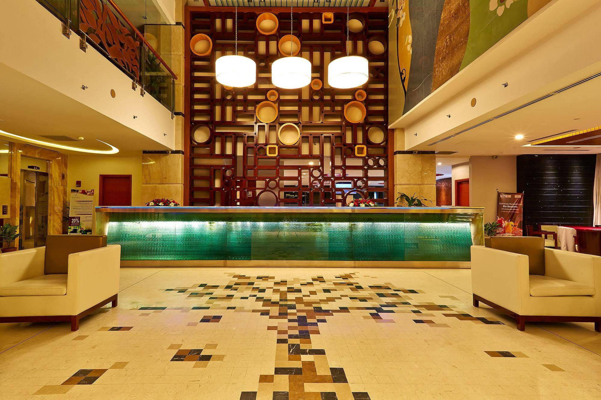 Six Seasons Hotel Dhaka Exterior photo