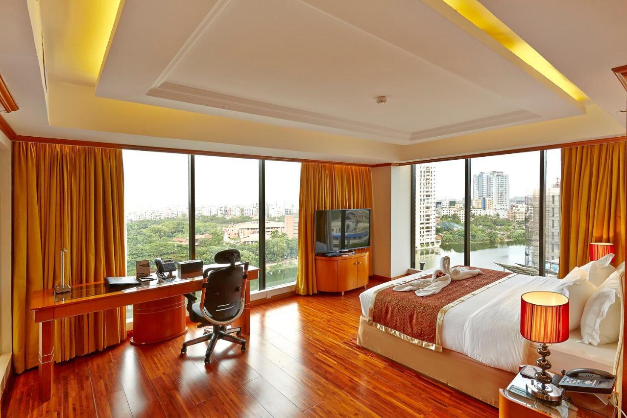 Six Seasons Hotel Dhaka Exterior photo